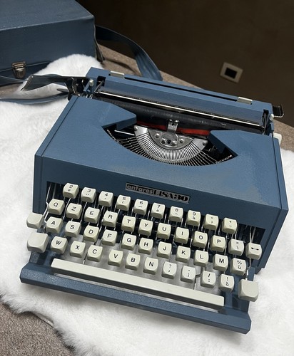Macchina scrivere vintage - da,